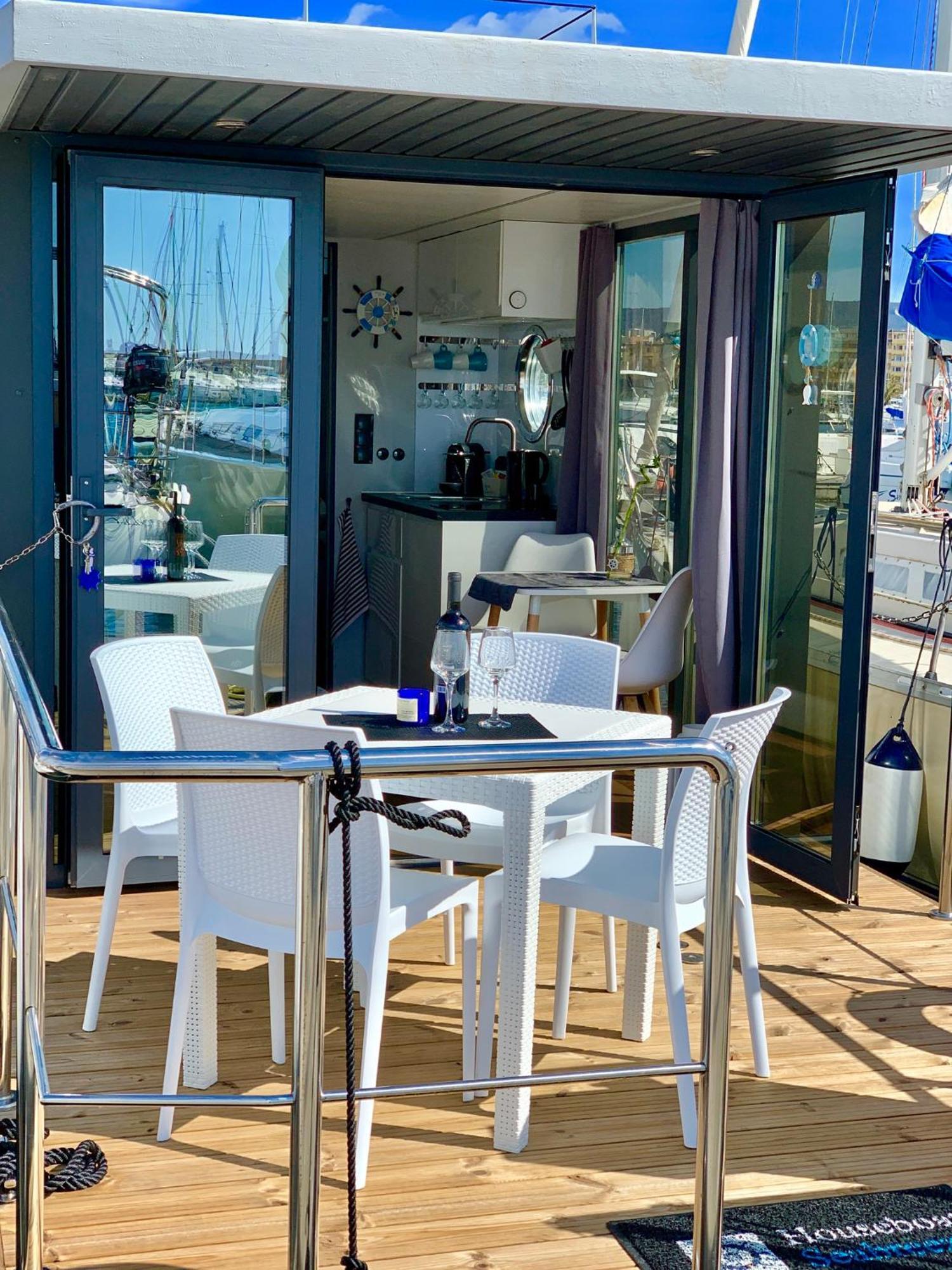 Houseboat Seabreeze Hotell Alghero Exteriör bild
