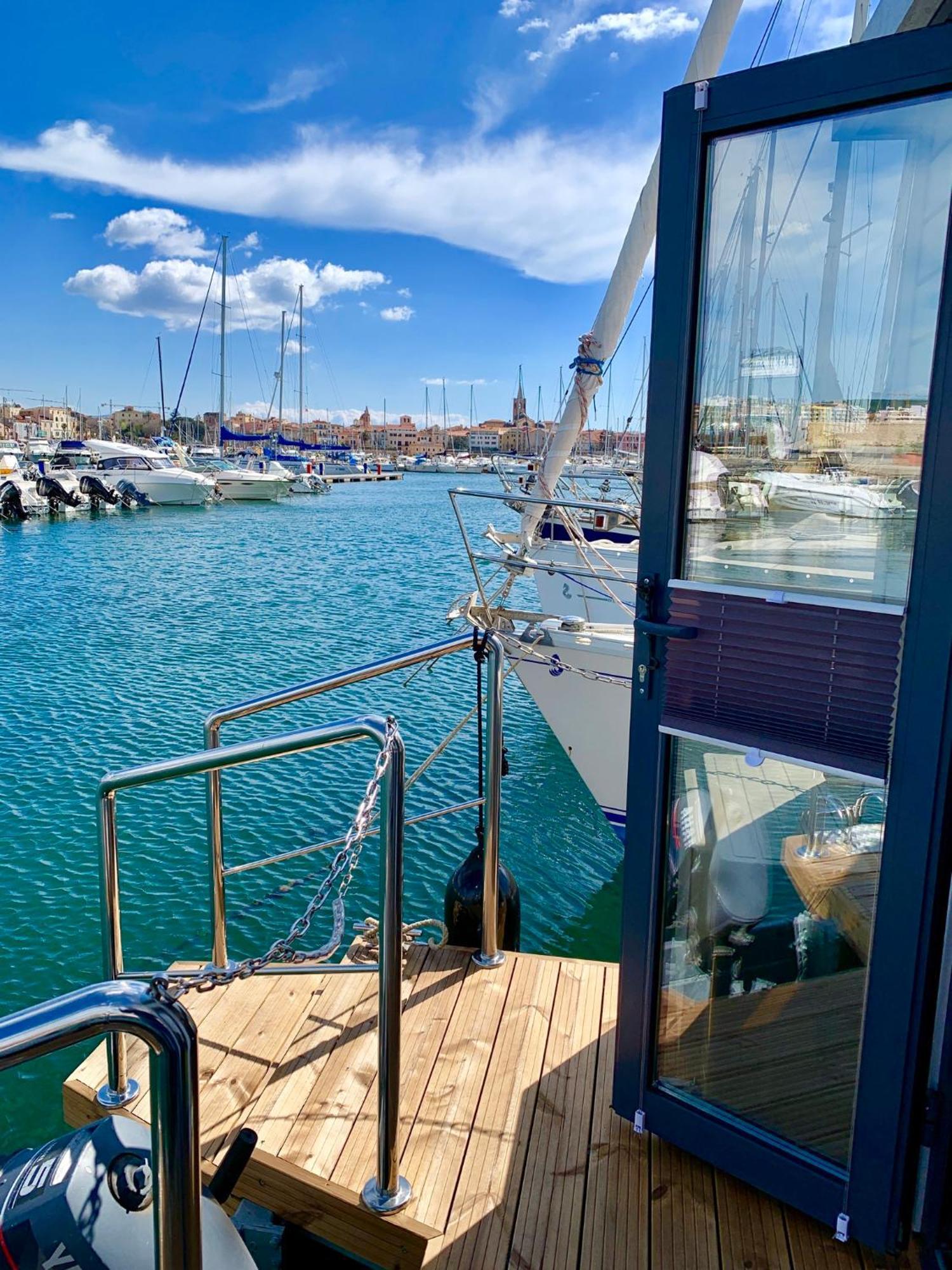 Houseboat Seabreeze Hotell Alghero Exteriör bild